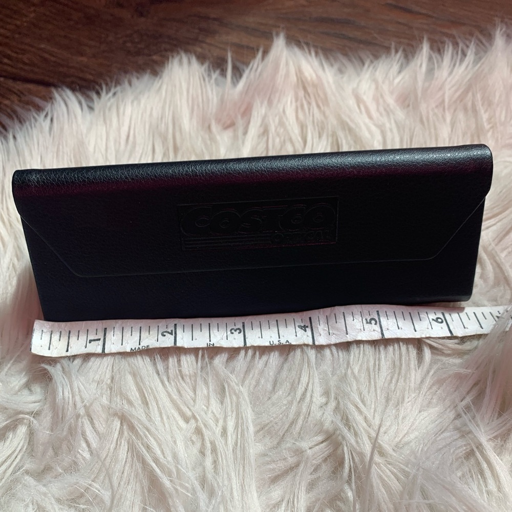 Black Eyeglass Case New Without Tags. - Picture 7 of 8